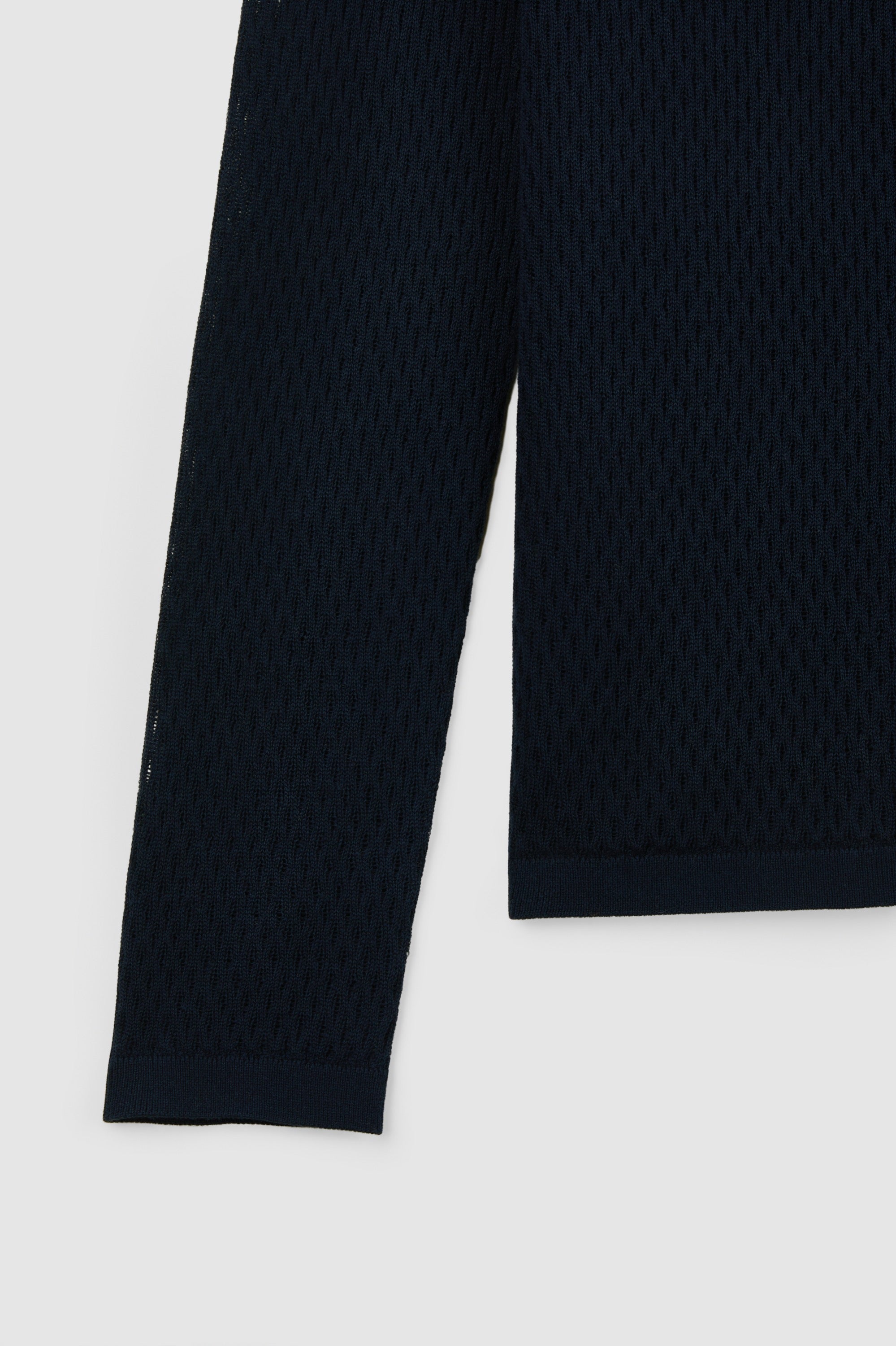 #colour_NAVY