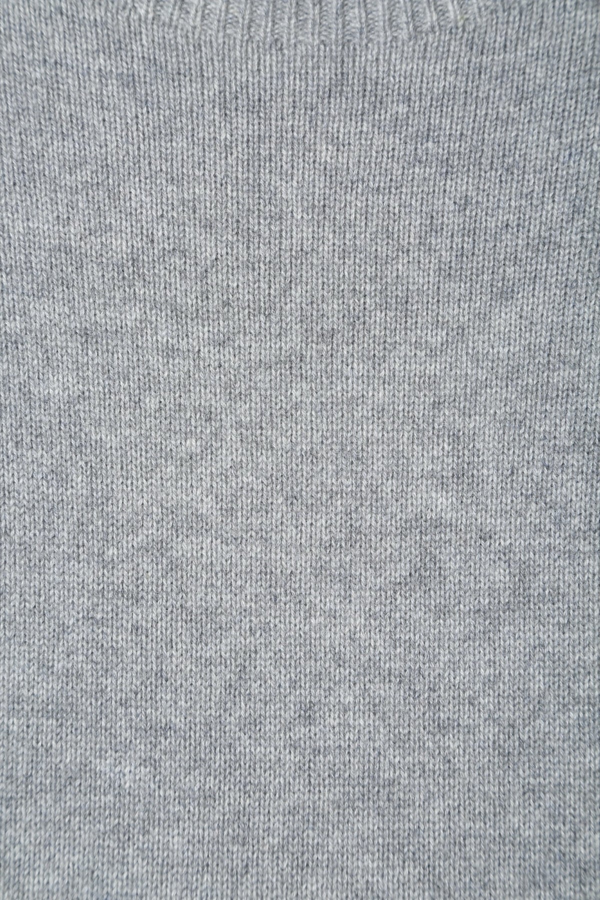 CASHMERE BOXY MOCK NECK in Medium Grey - detail #colour_Medium Grey