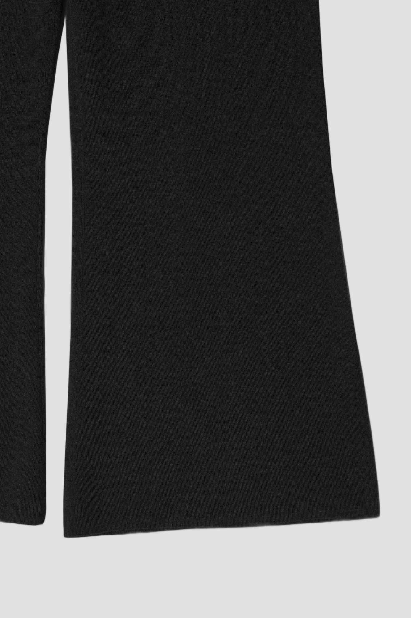 #colour_Black