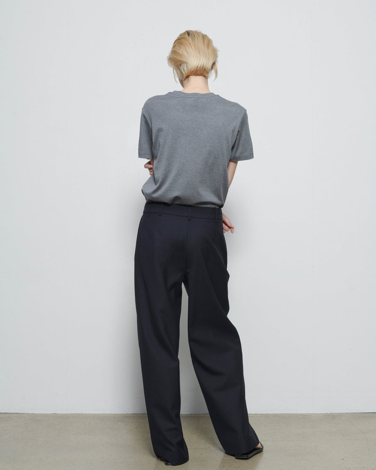 ESSENTIAL COTTON SILK SHORT SLEEVE TEE