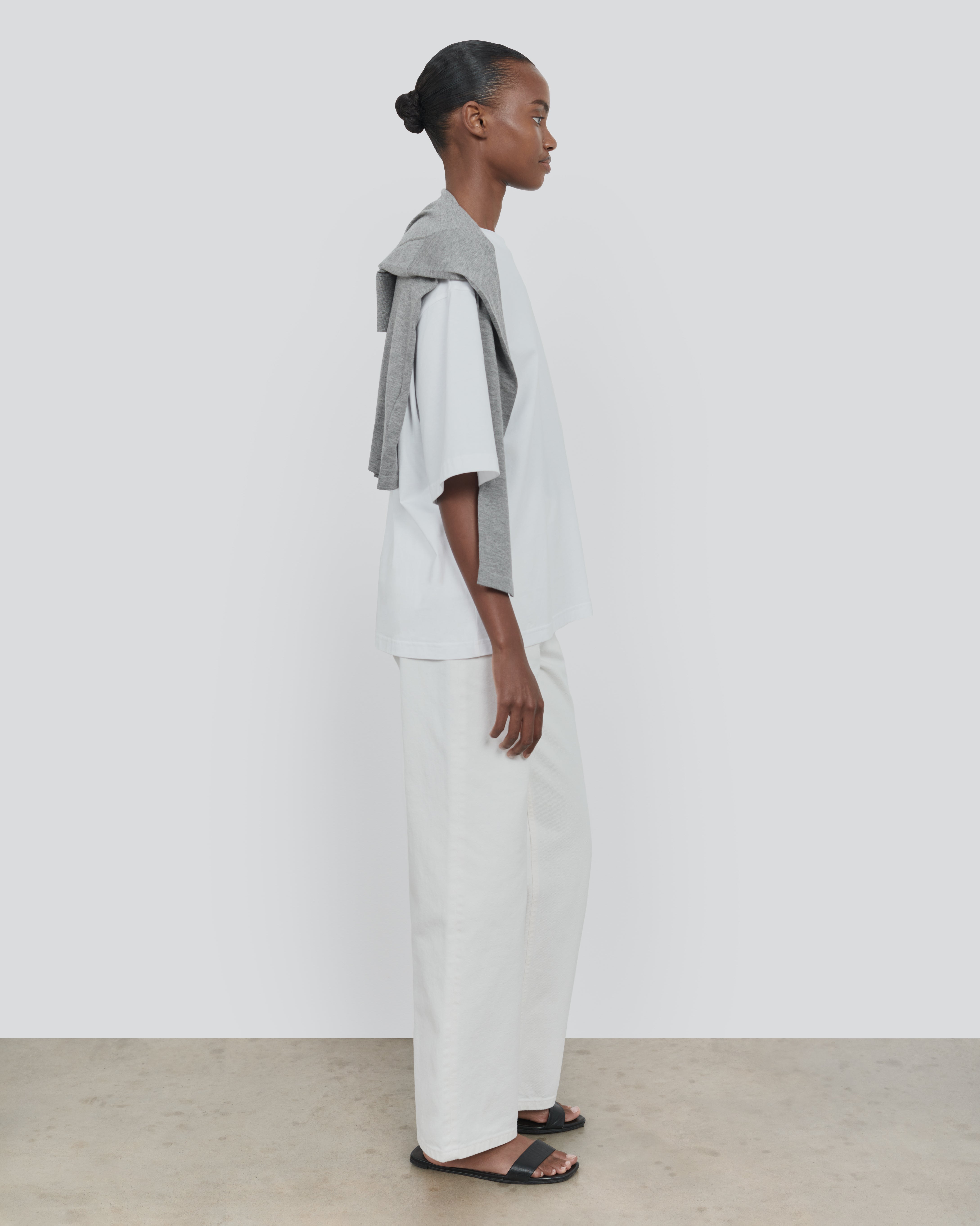 #colour_white