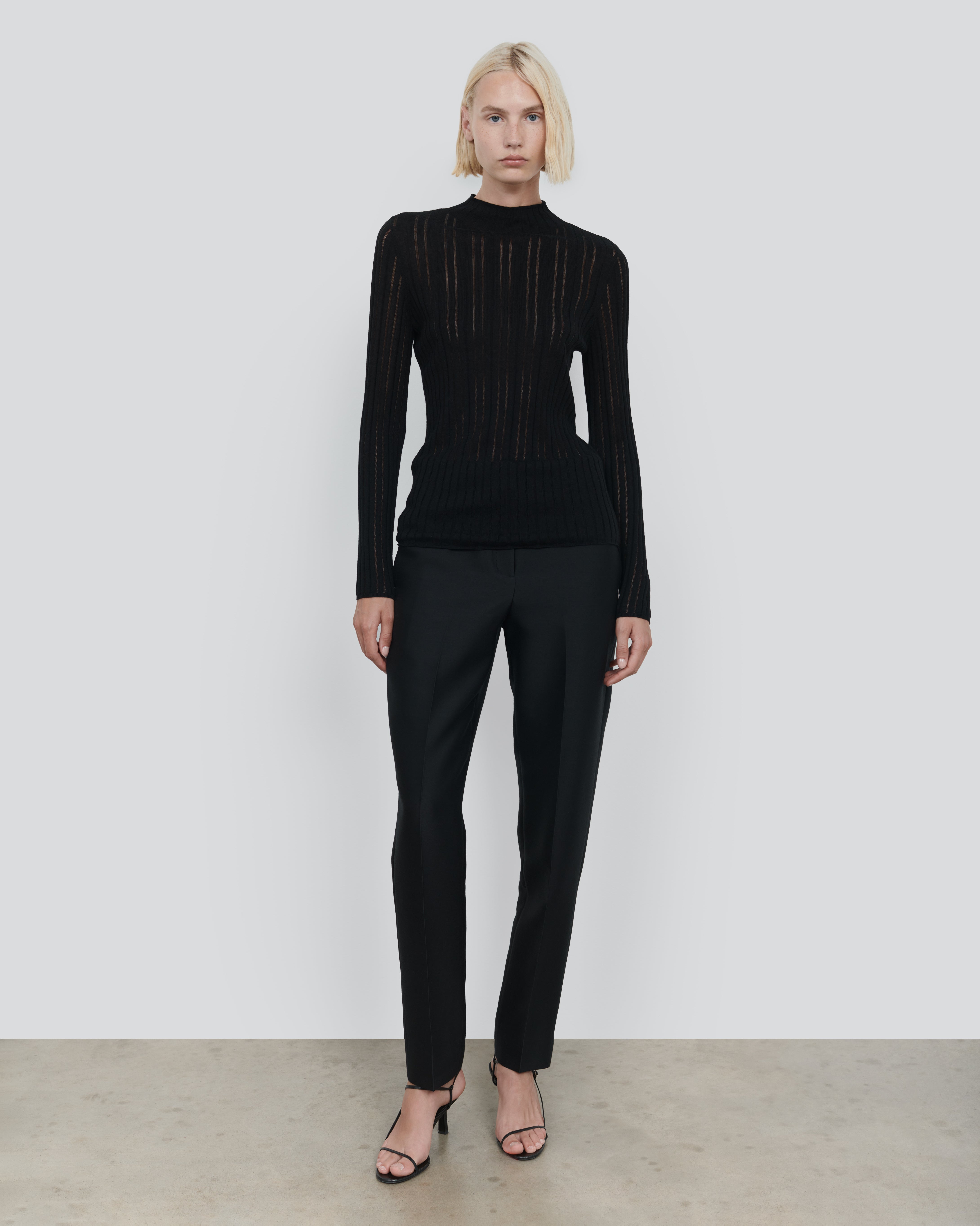 WOOL SILK SLIM FUNNEL NECK
