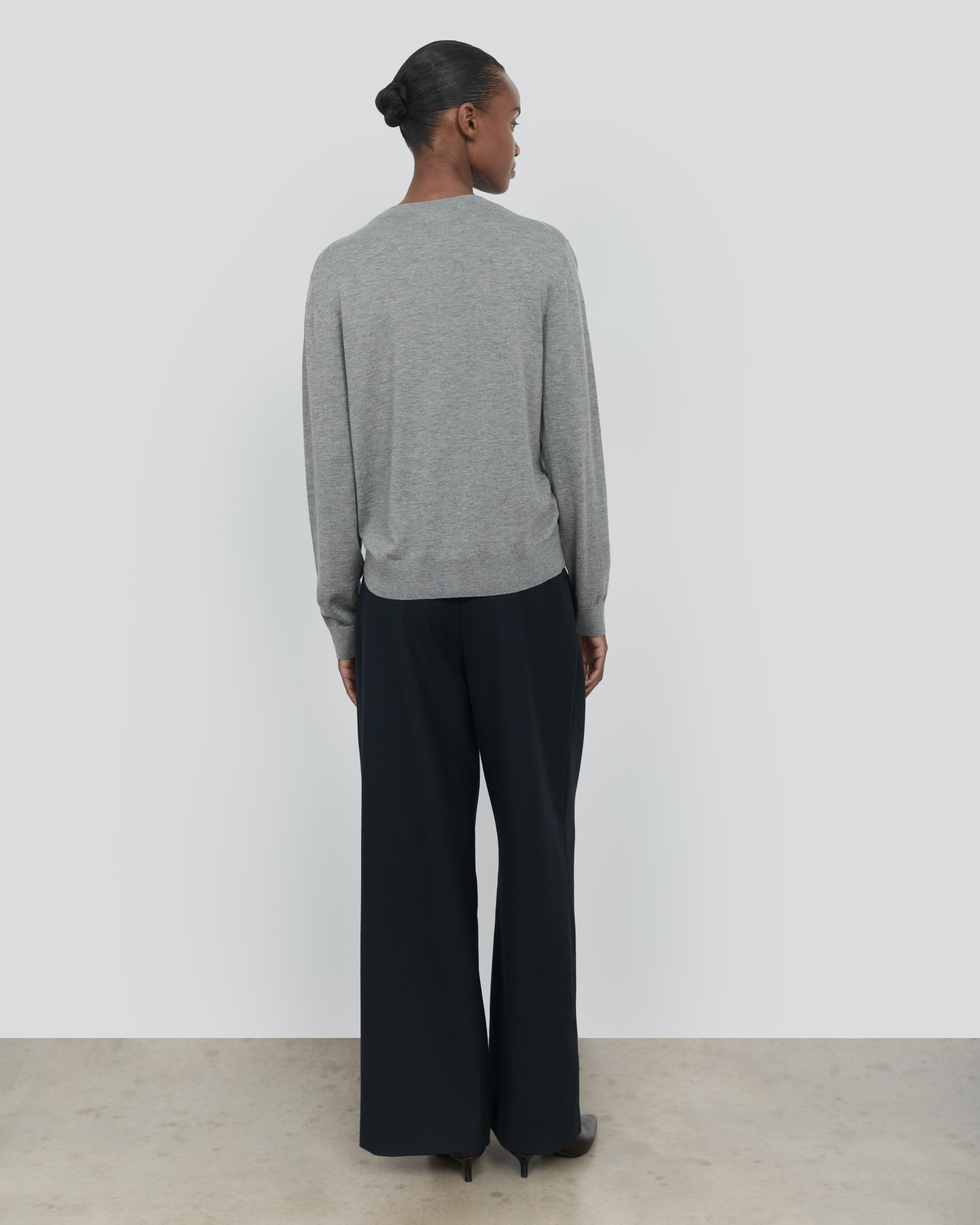 ESSENTIAL CASHMERE SILK CARDIGAN