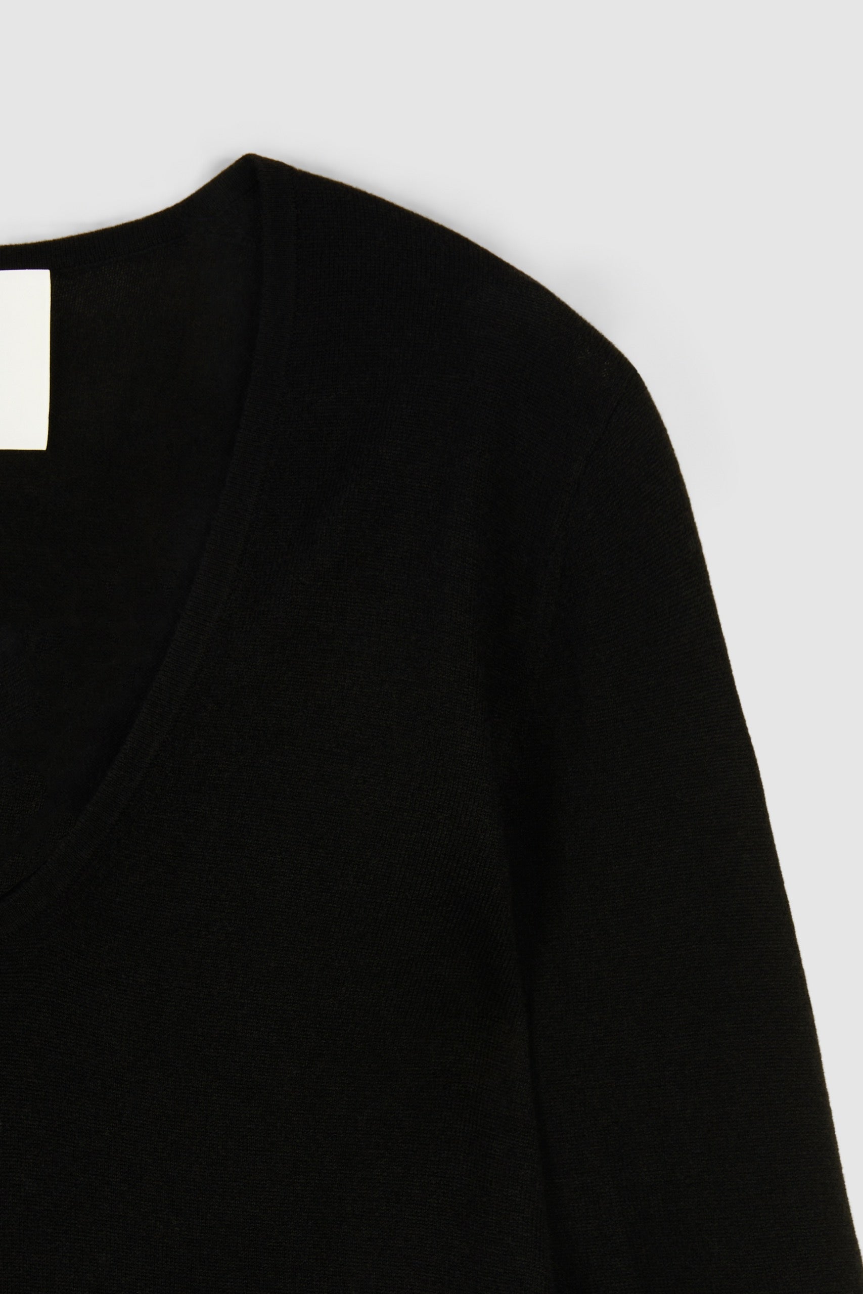 MERINO SILK SCOOP NECK