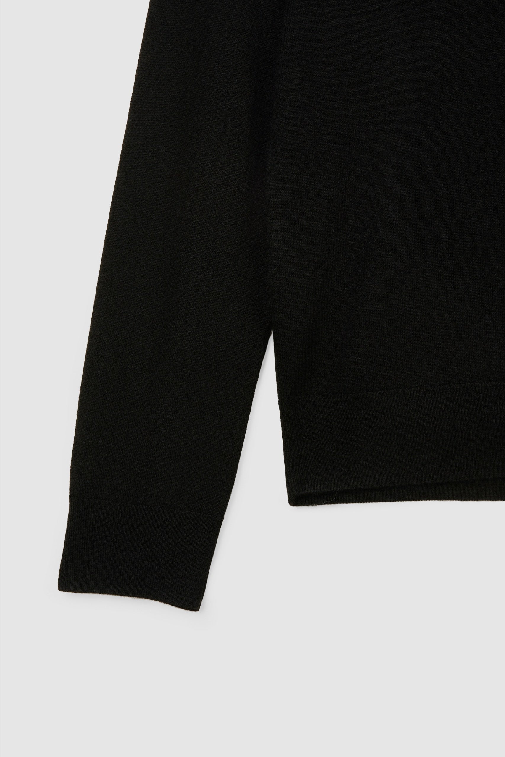 MERINO SILK SCOOP NECK