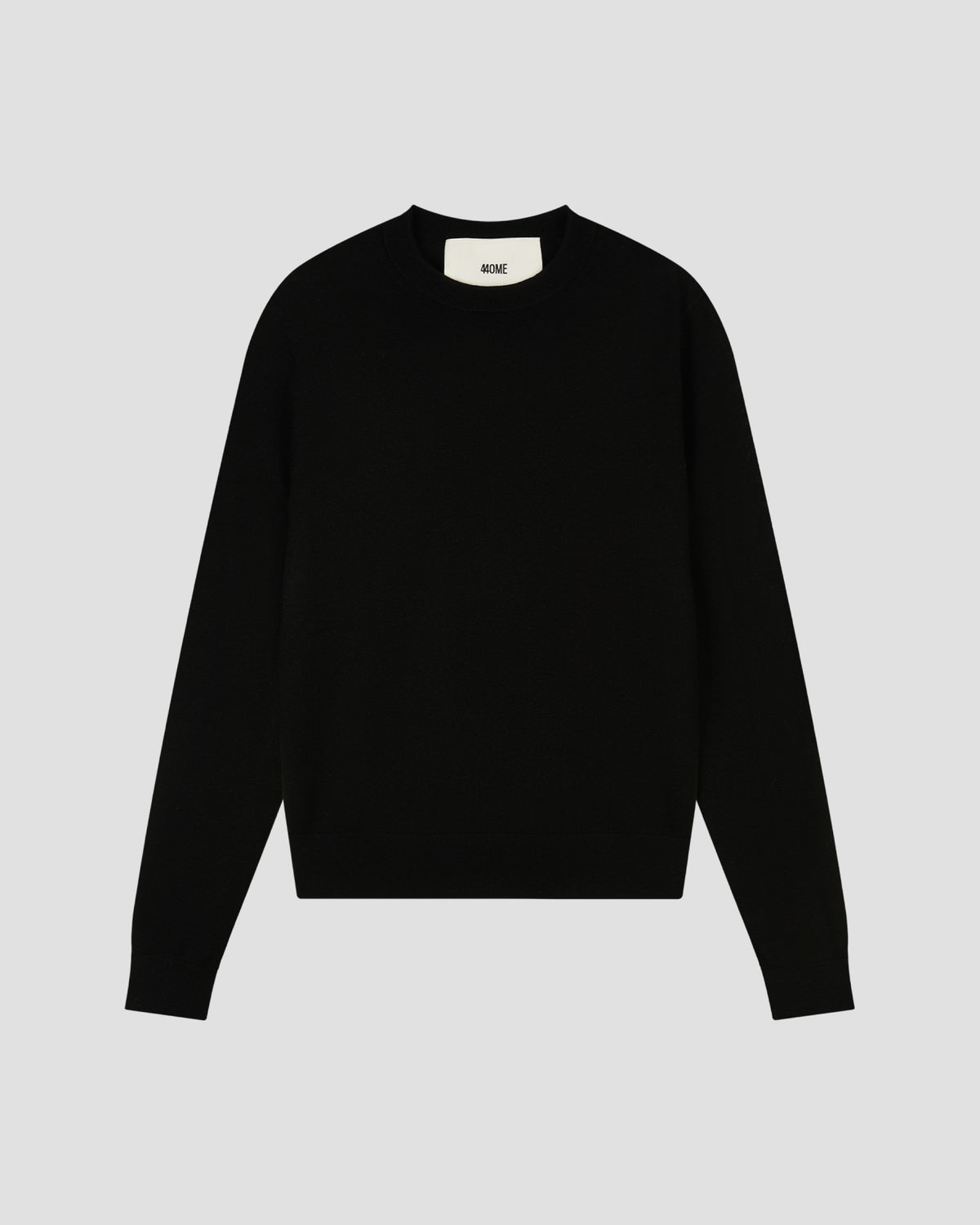 MERINO SILK CLASSIC CREWNECK in Black
