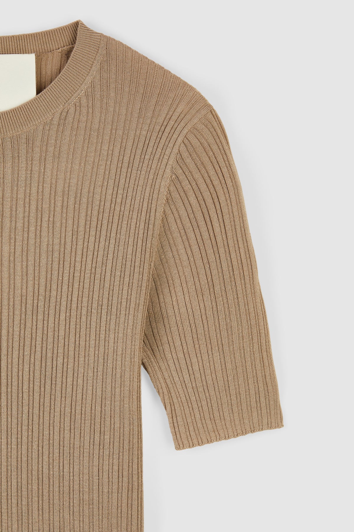 TENCEL SILK GAUZY RIB SHORT SLEEVE in L.CAMEL - detail #colour_L.CAMEL