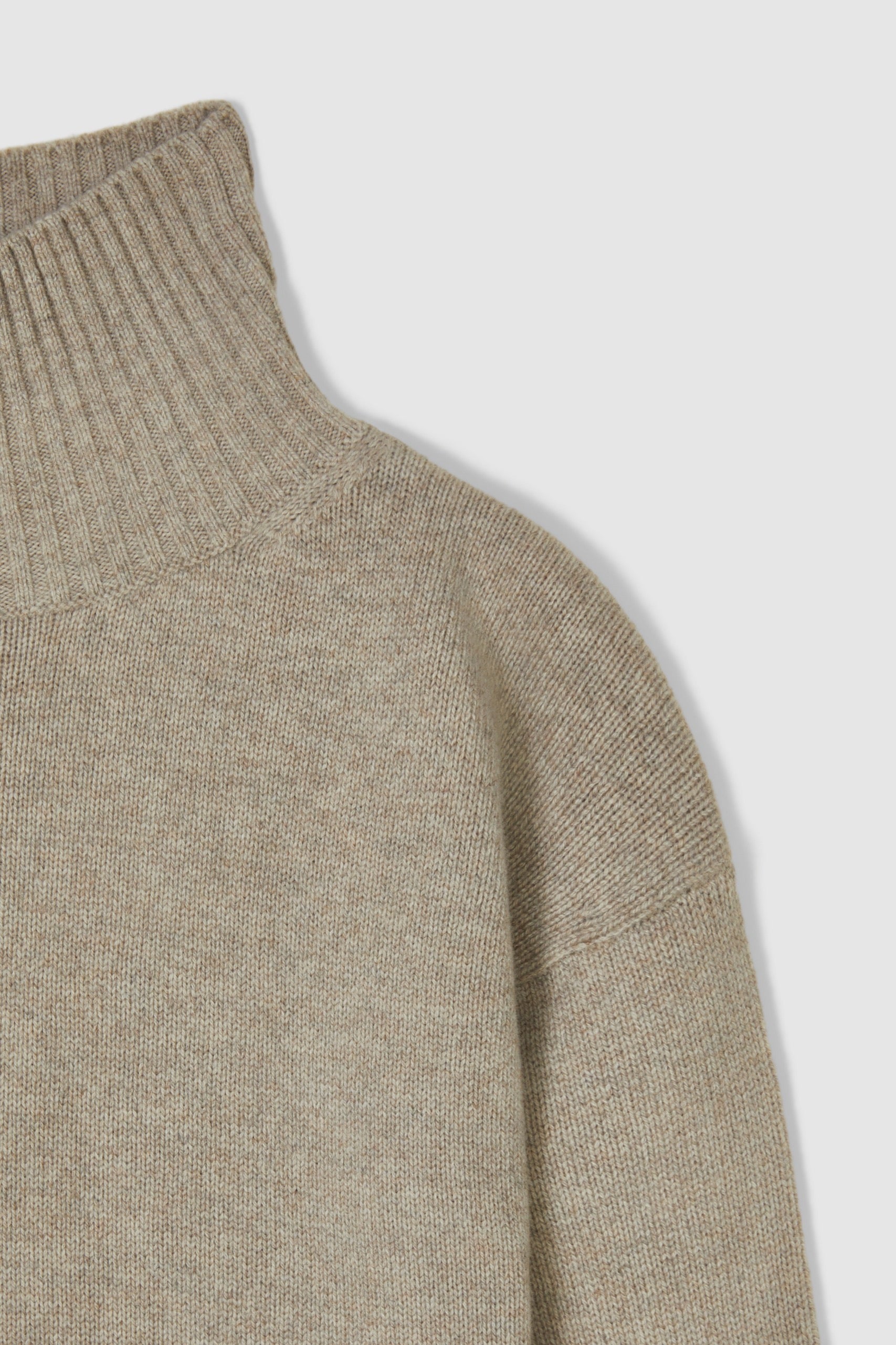 WOOL RELAXED MOCK NECK