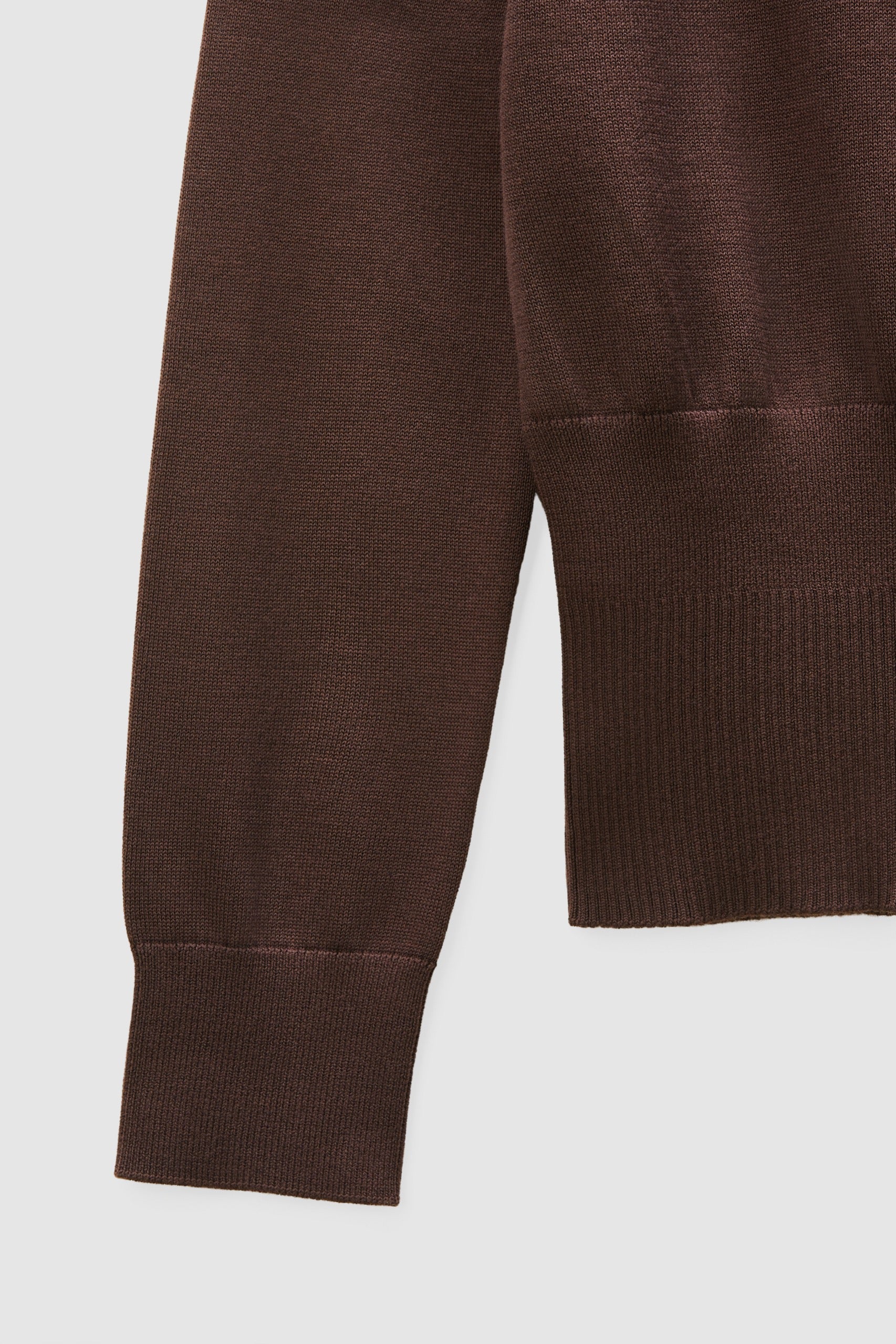#colour_ BROWN