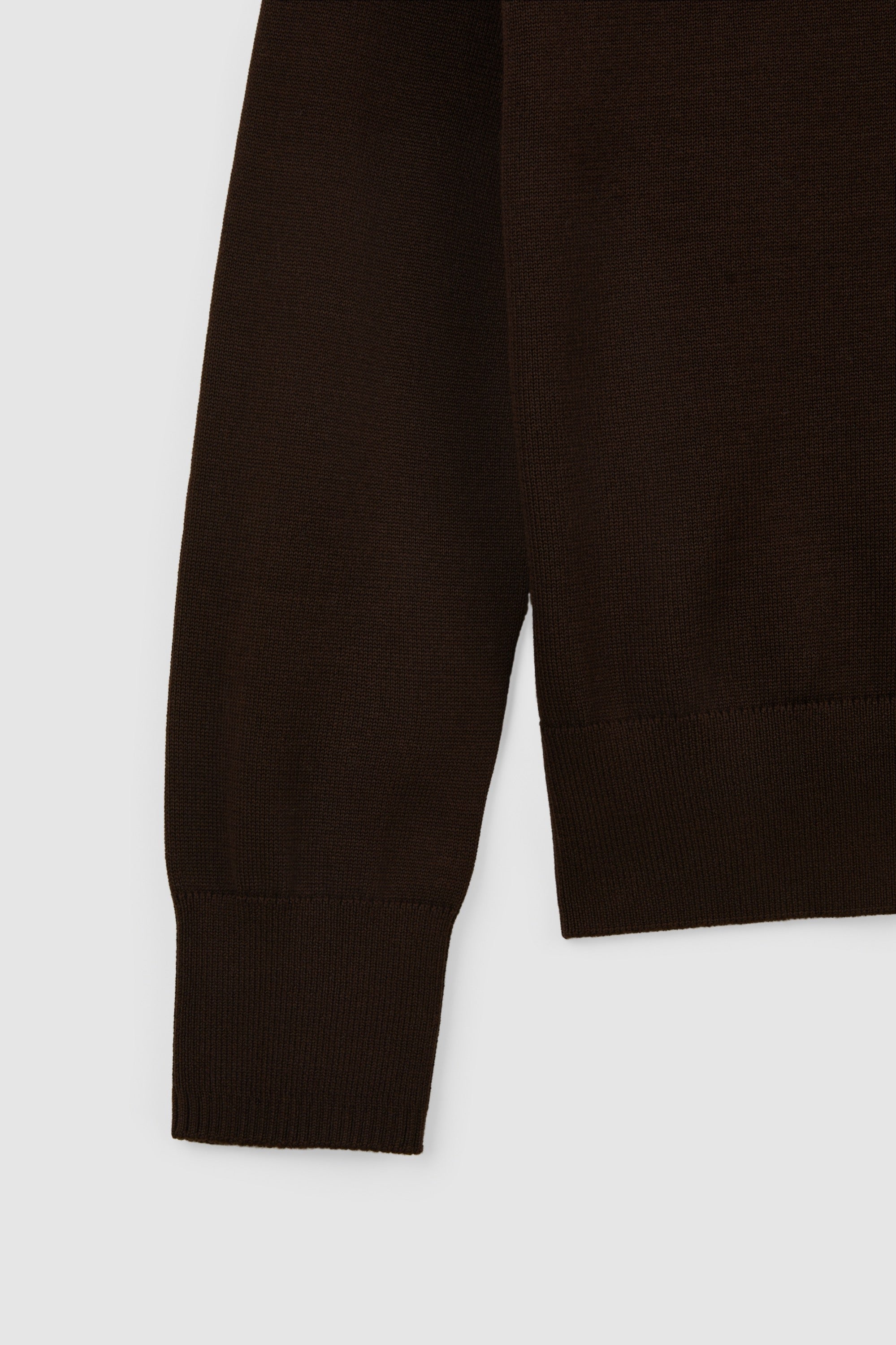 #colour_Brown