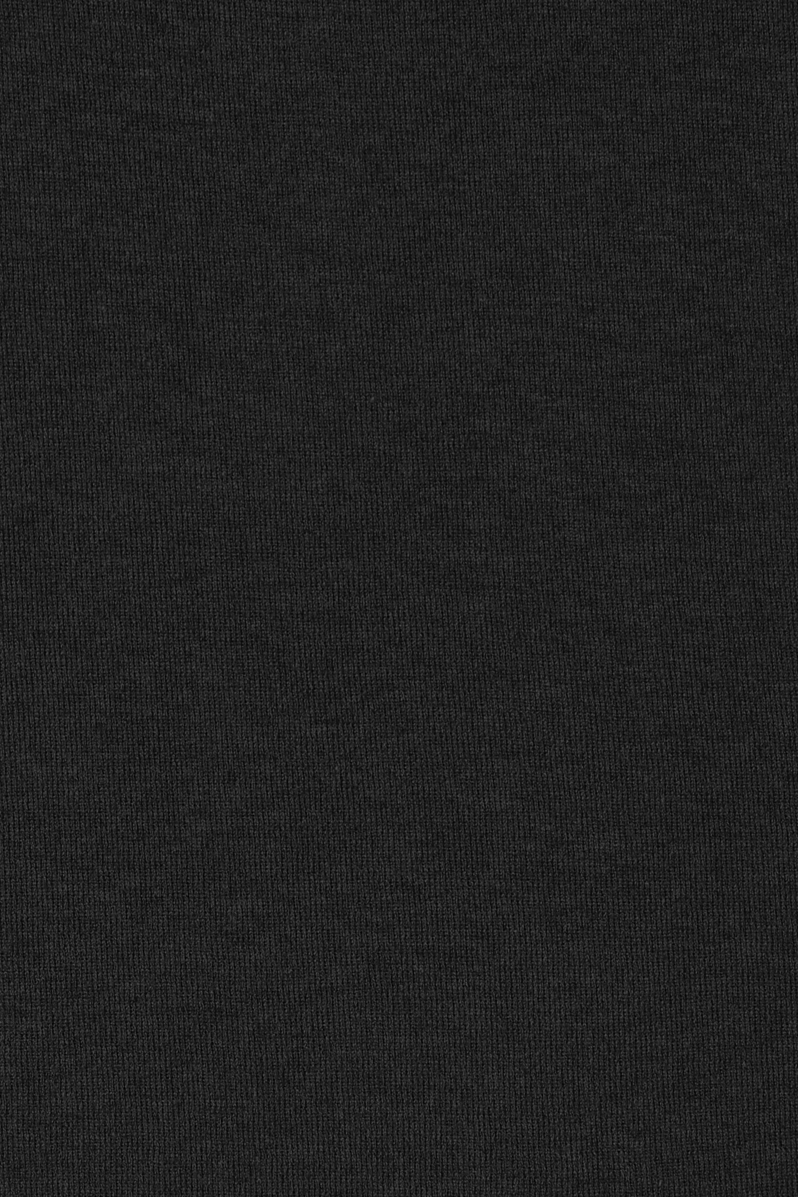 #colour_Black