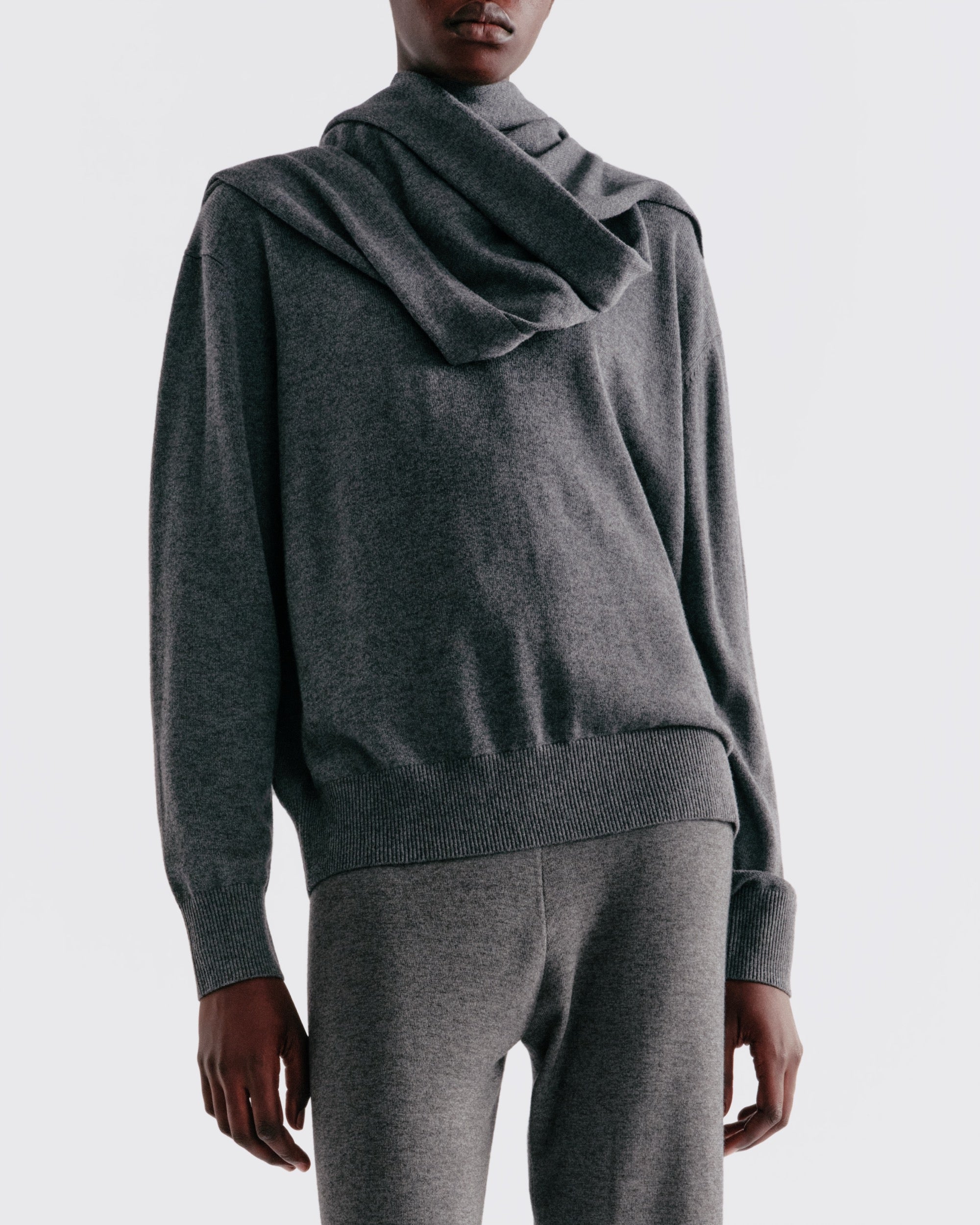 #colour_Dark Grey