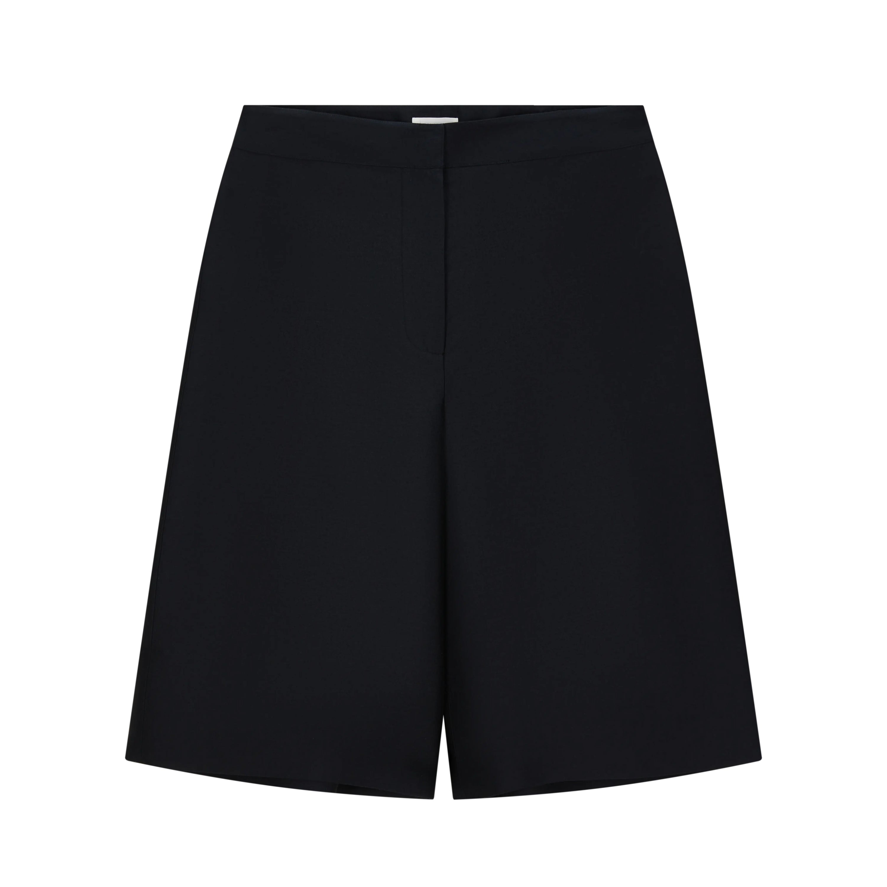 WOOL SILK BERMUDA SHORTS