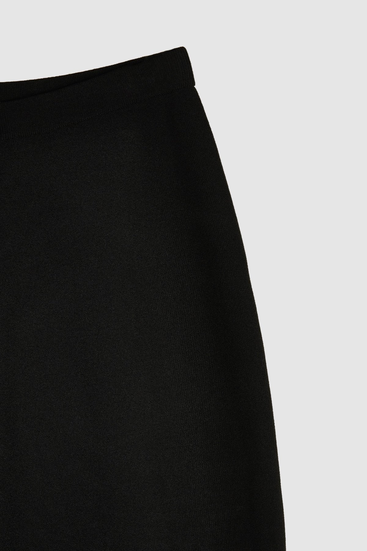 FLUID CREPE PLEATED WIDE LEG