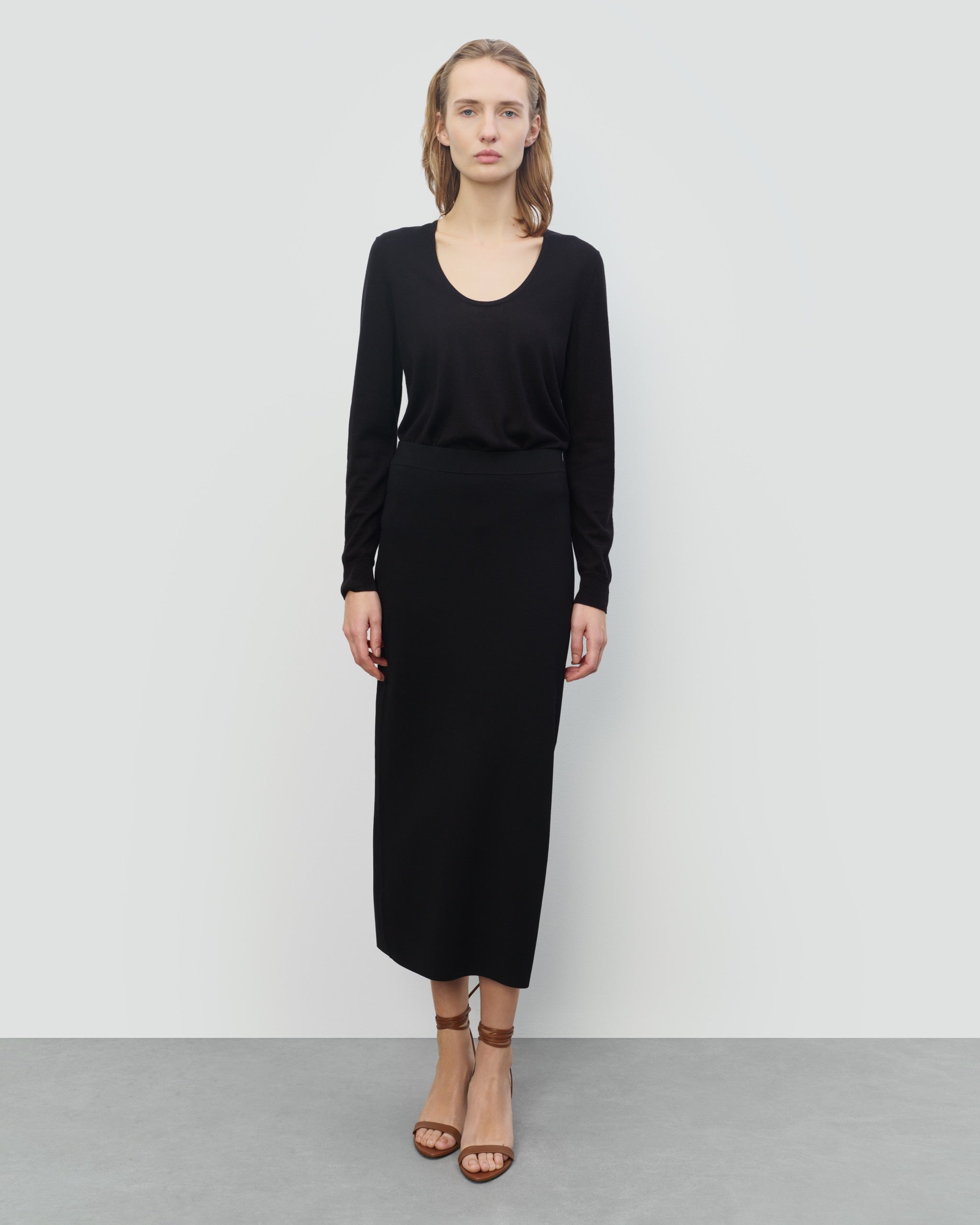 MERINO SILK SCOOP NECK