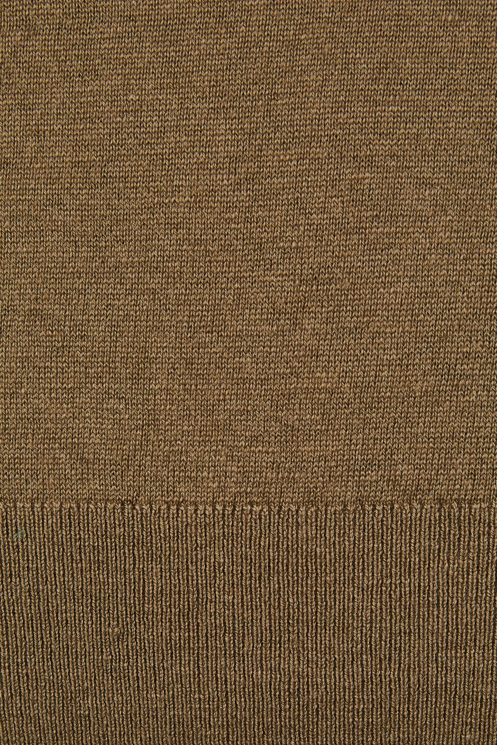 #colour_Brown