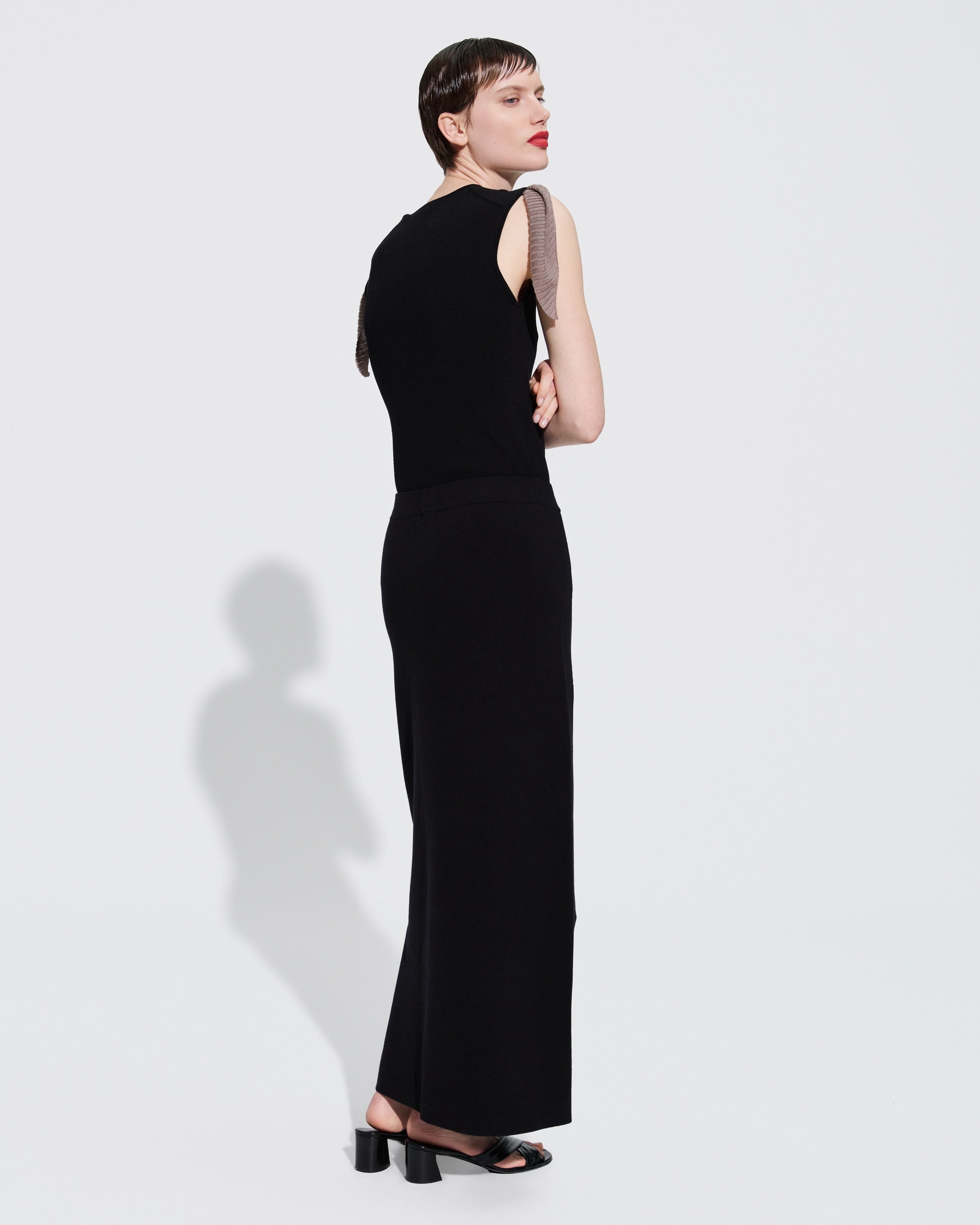 SILK VISCOSE SCOOP TANK