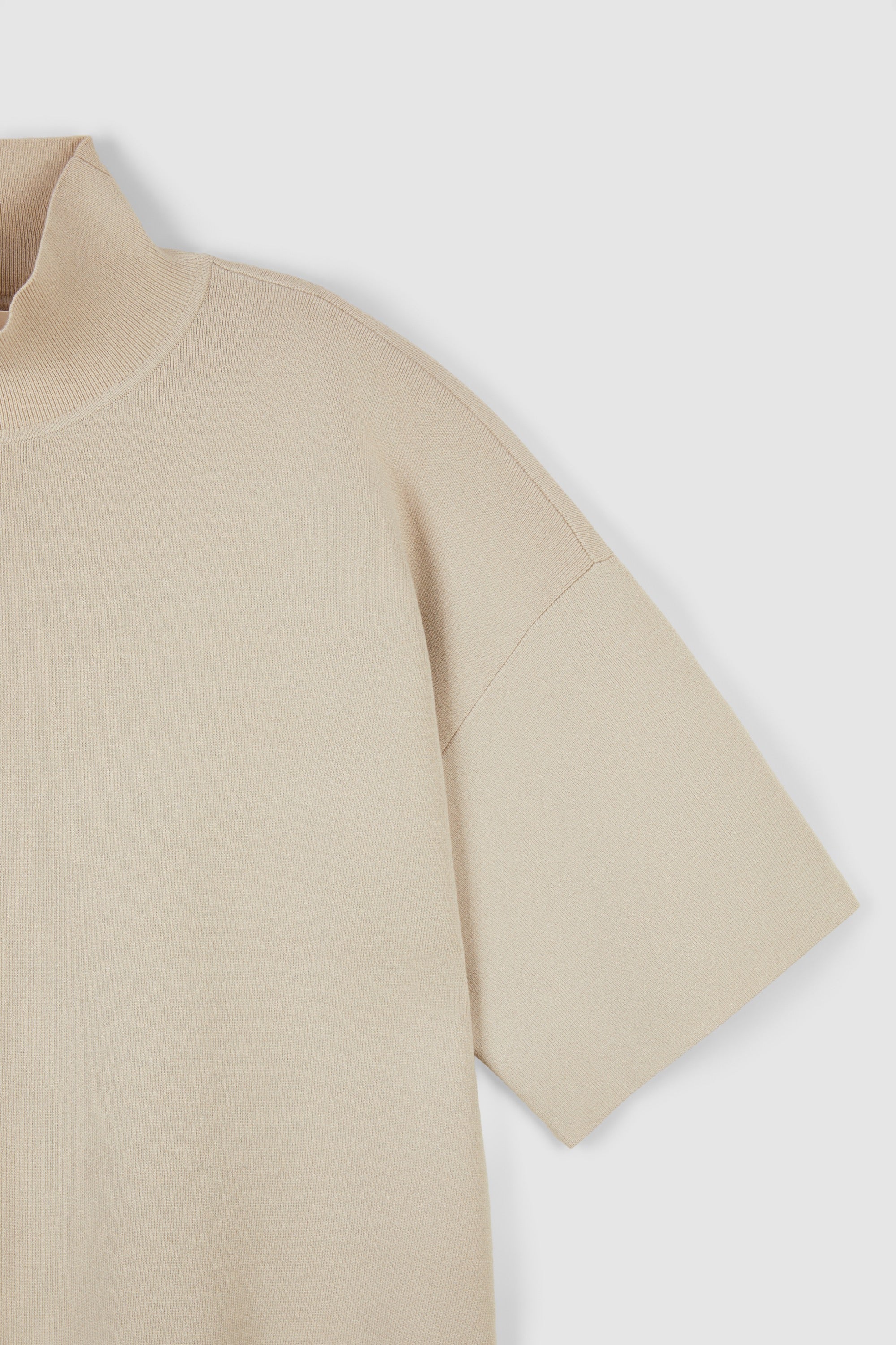 #colour_L.BEIGE