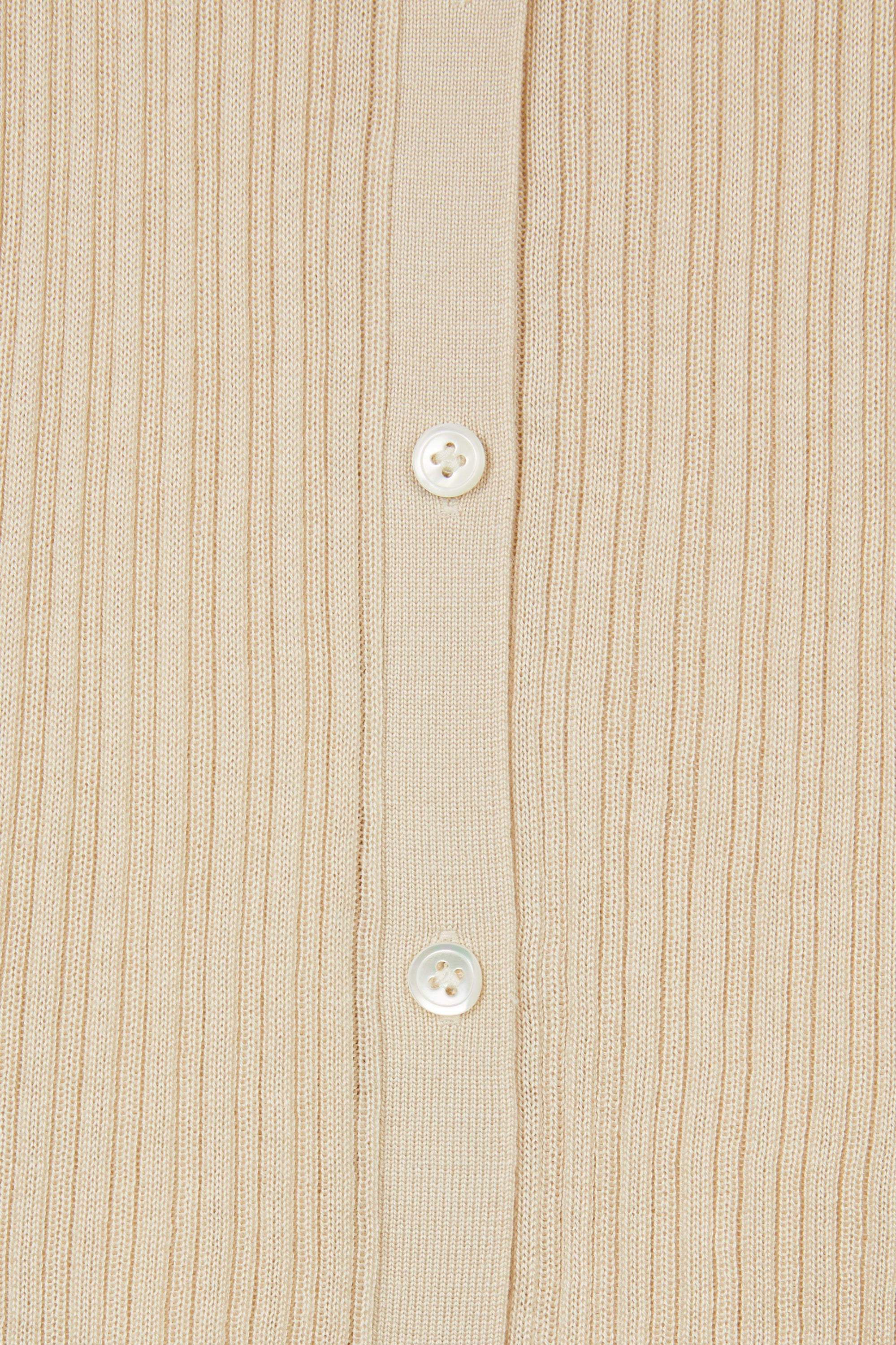 #colour_Beige