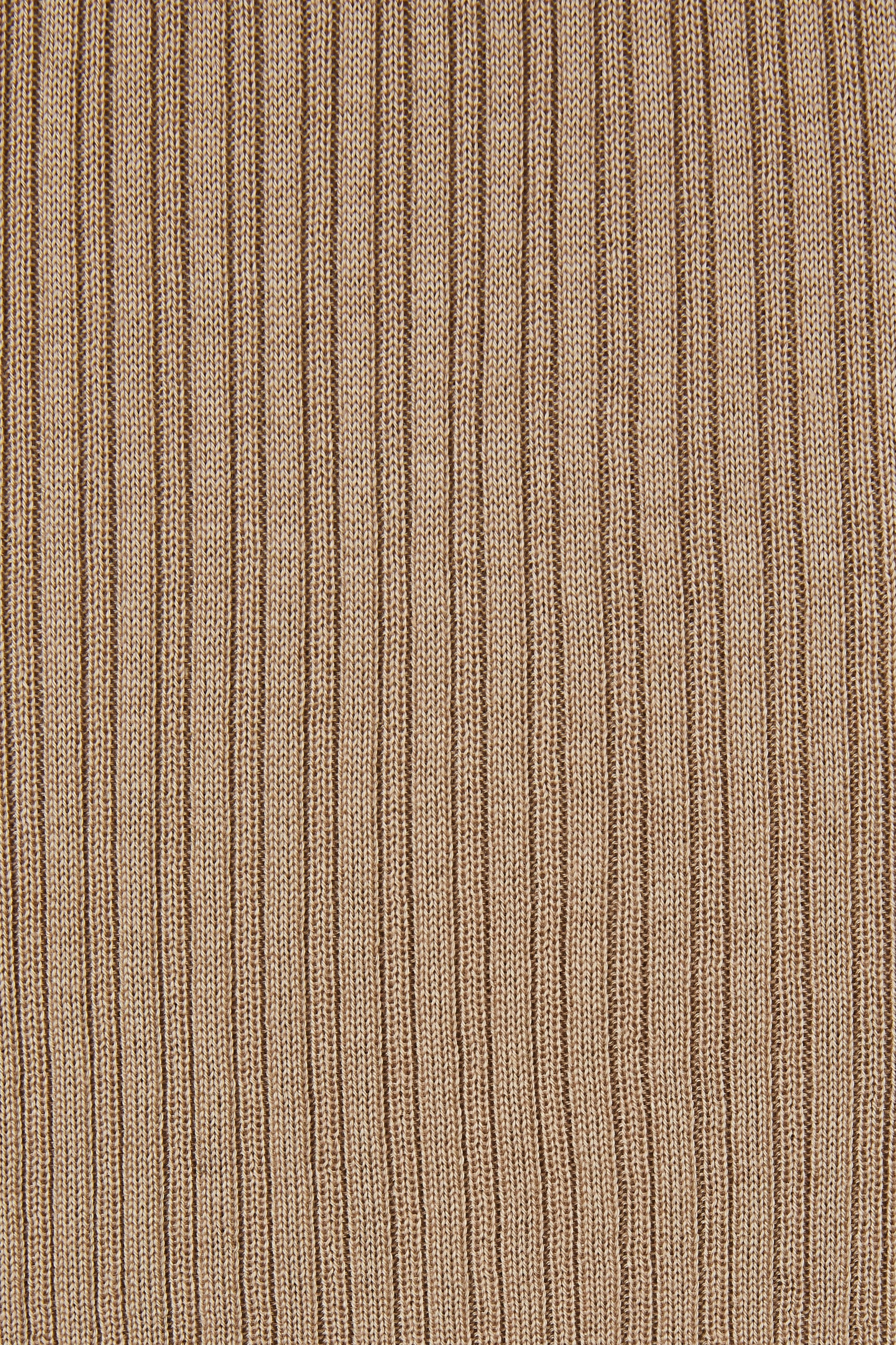 #colour_L.CAMEL