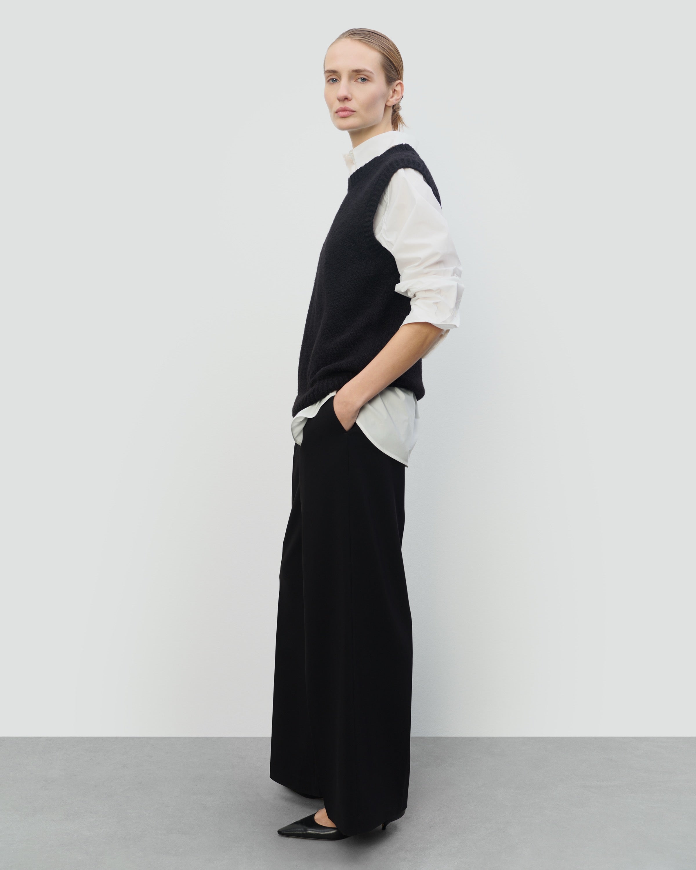 TEXTURED COTTON WOOL BLEND SLEEVELESS CREW