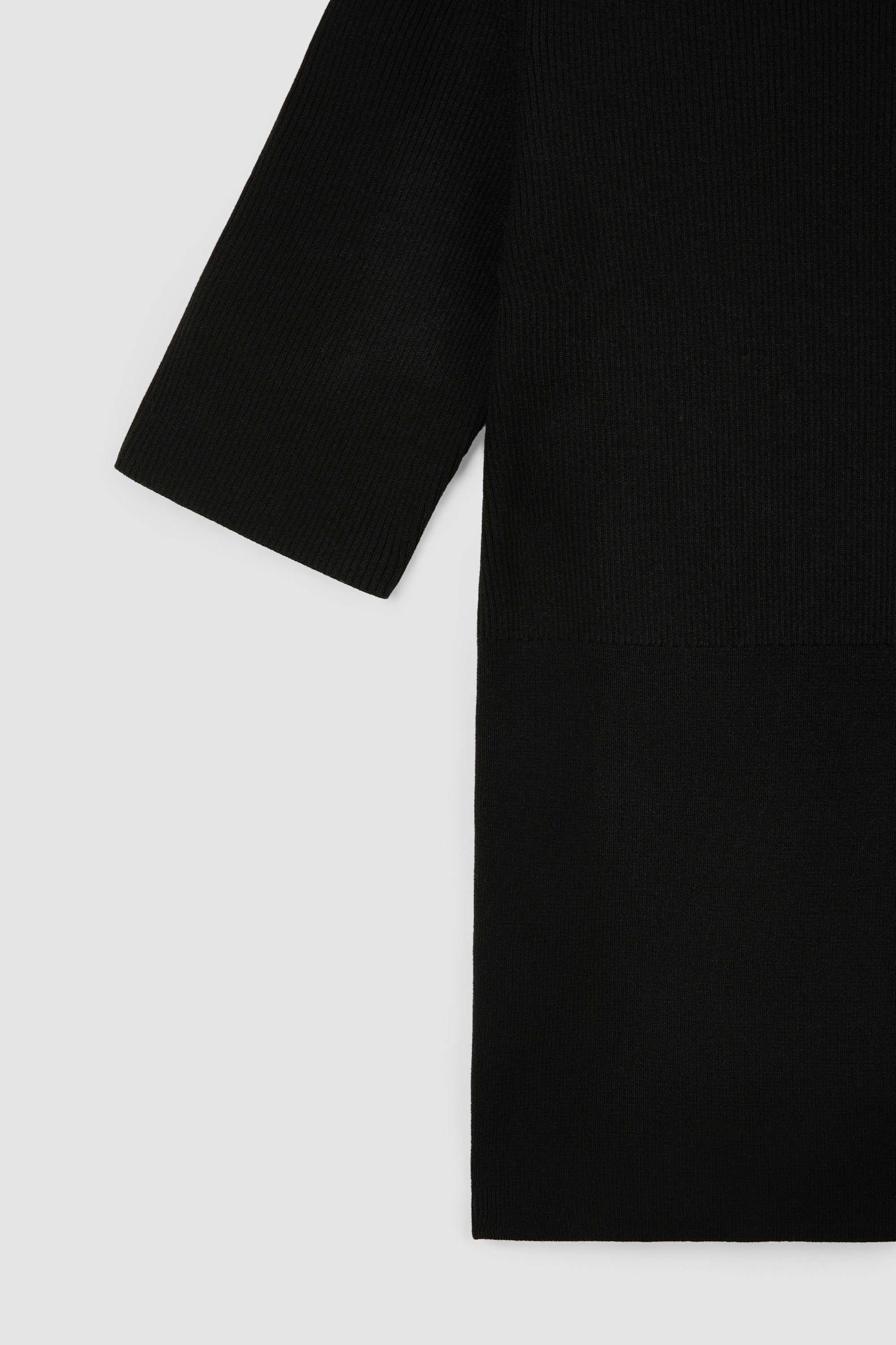 #colour_Black