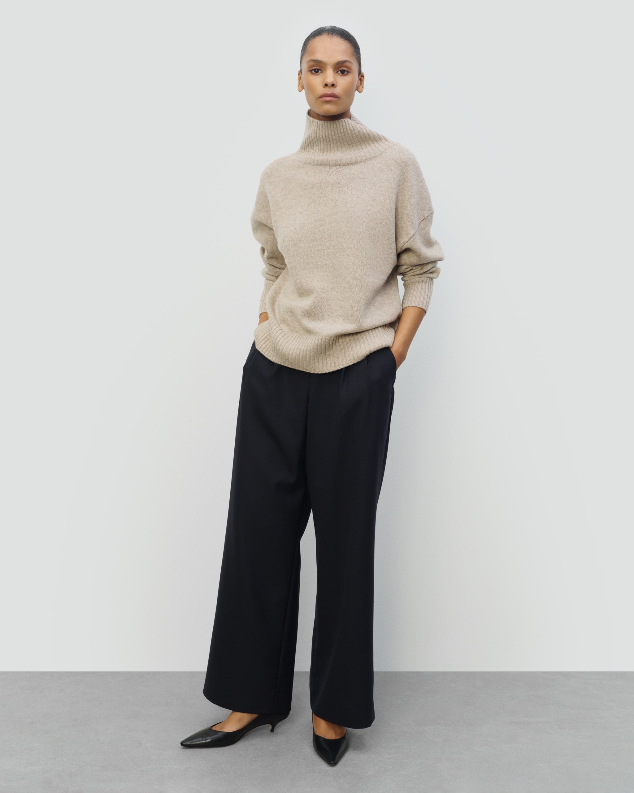 WOOL RELAXED MOCK NECK