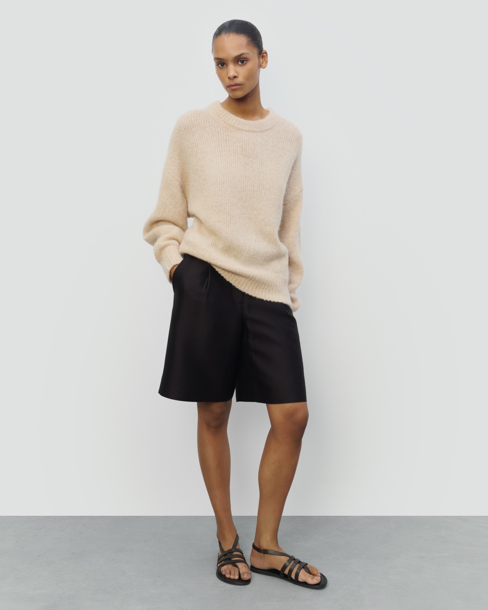 WOOL ALPACA BLEND RELAXED CREWNECK