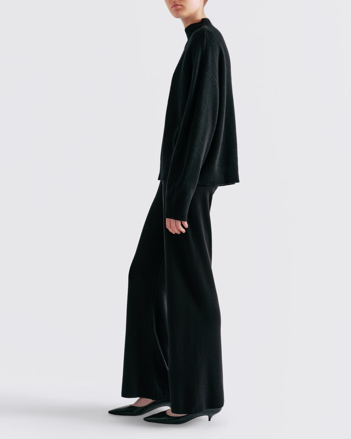 #colour_Black
