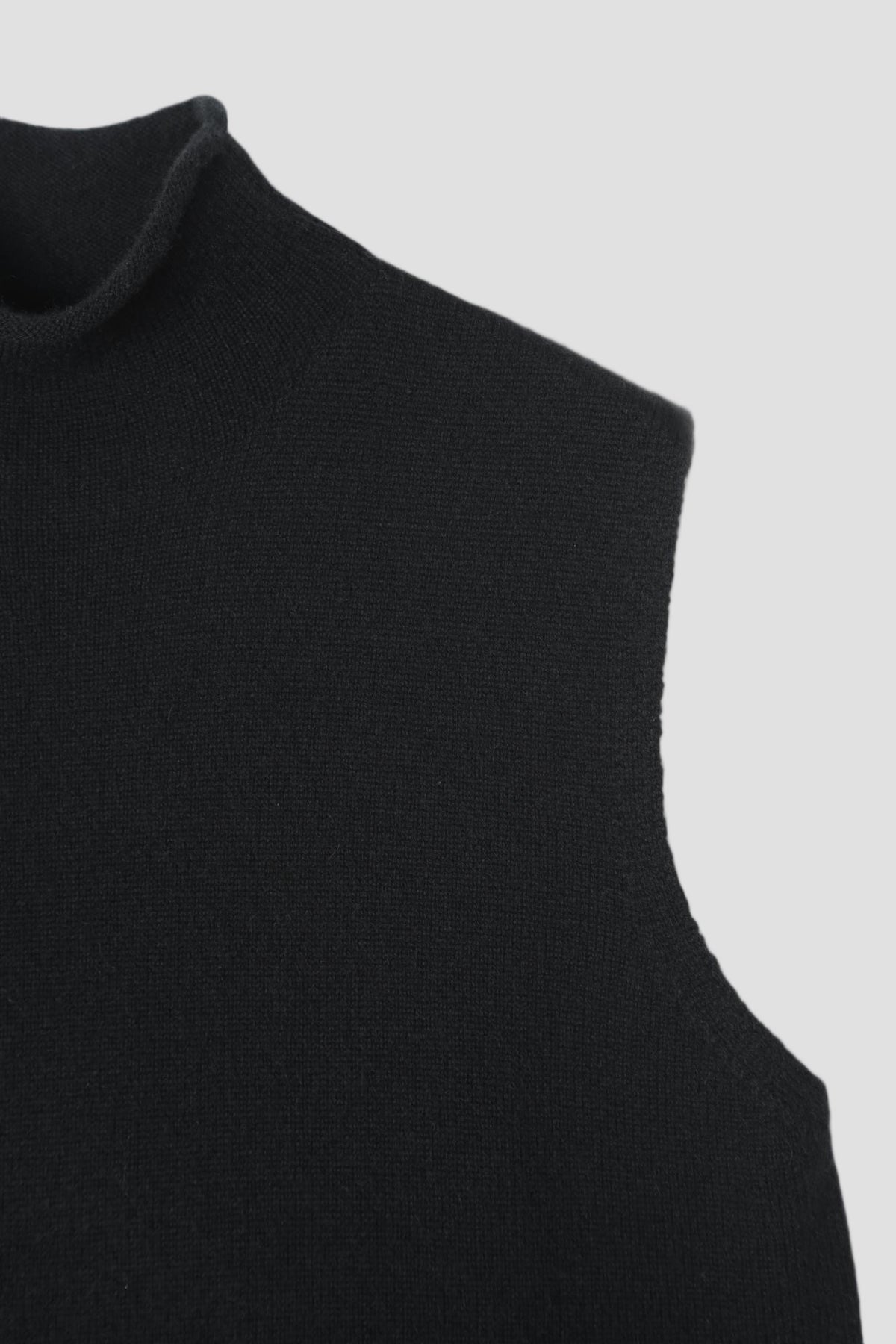 Wool Cashmere Sleeveless Mock Neck in Black - detail #colour_Black