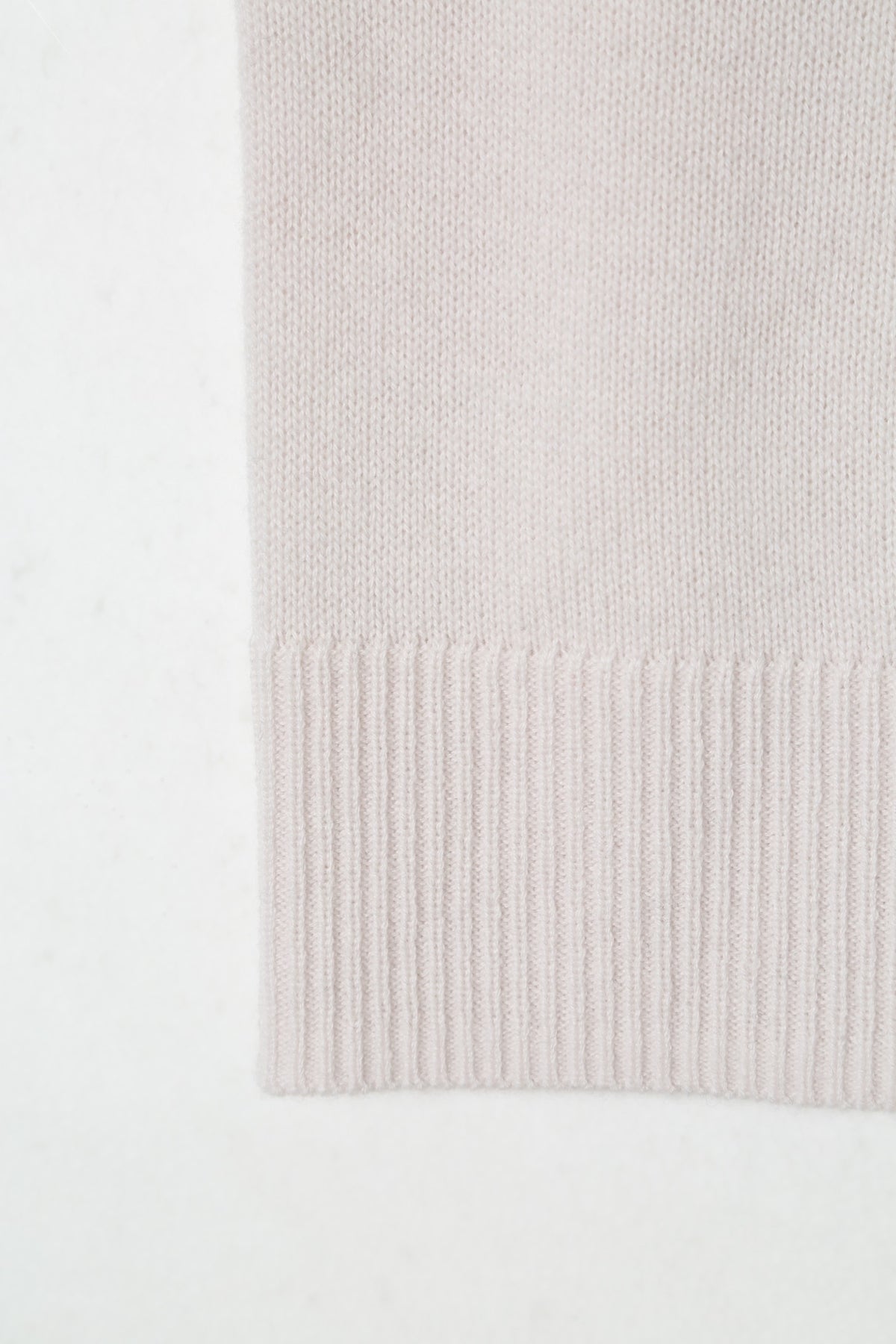 Wool Cashmere Sleeveless Mock Neck in Silence - detail #colour_Silence