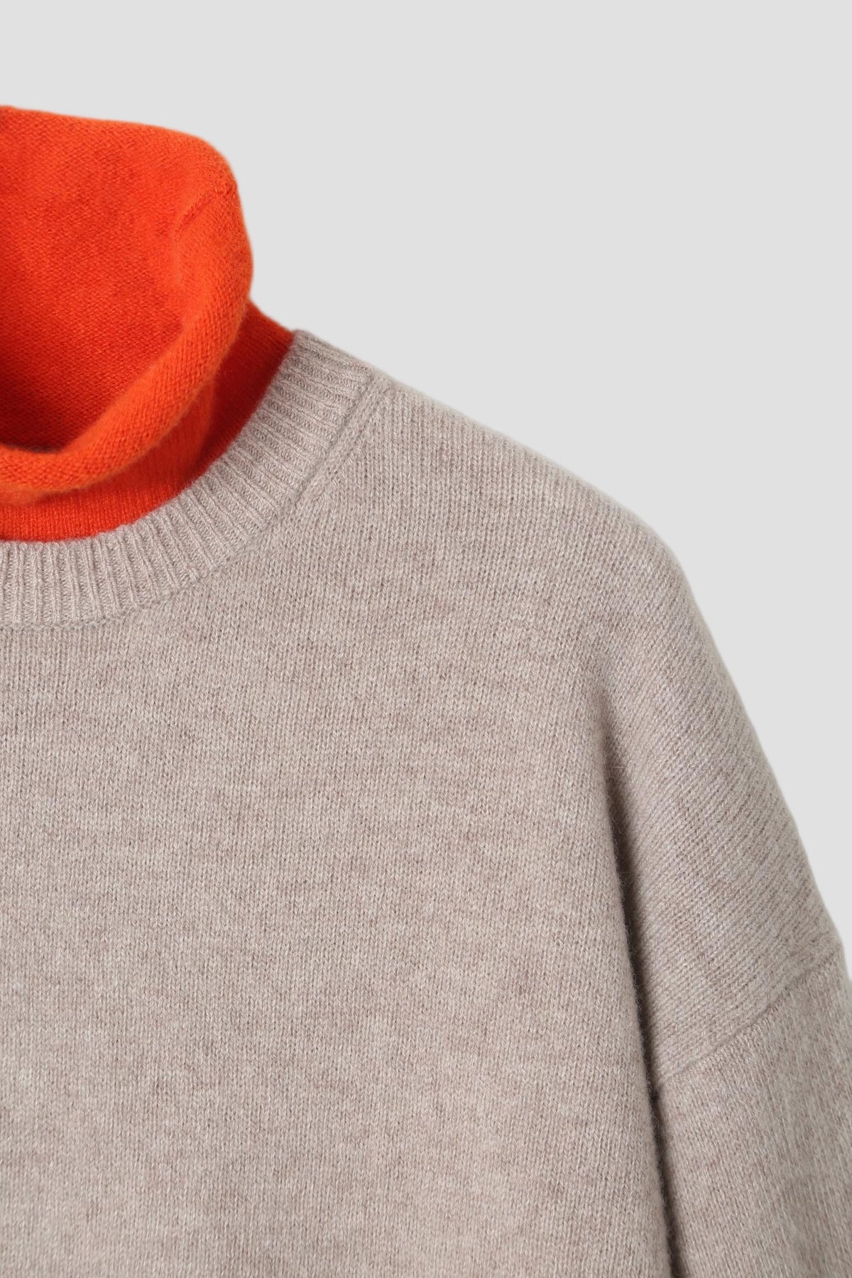Wool Colorblock Layered Turtleneck in Camel - detail #colour_Camel